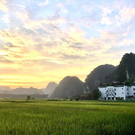 Liberty Hall Tam Coc Hotel & Villa Ninh Bình Ngoại thất bức ảnh